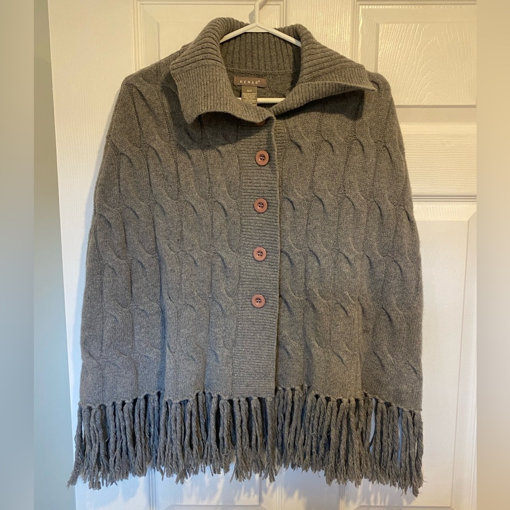 🌷Kenar Wool Blend Cable Knit Poncho Sweater with Fringe – Gray 3/$30
